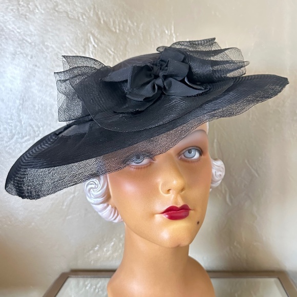 EXQUISITE 1940s\' BLACK TOPSTITCHED FABRIC & CRIN WIDE BRIM TILT HAT main image 10